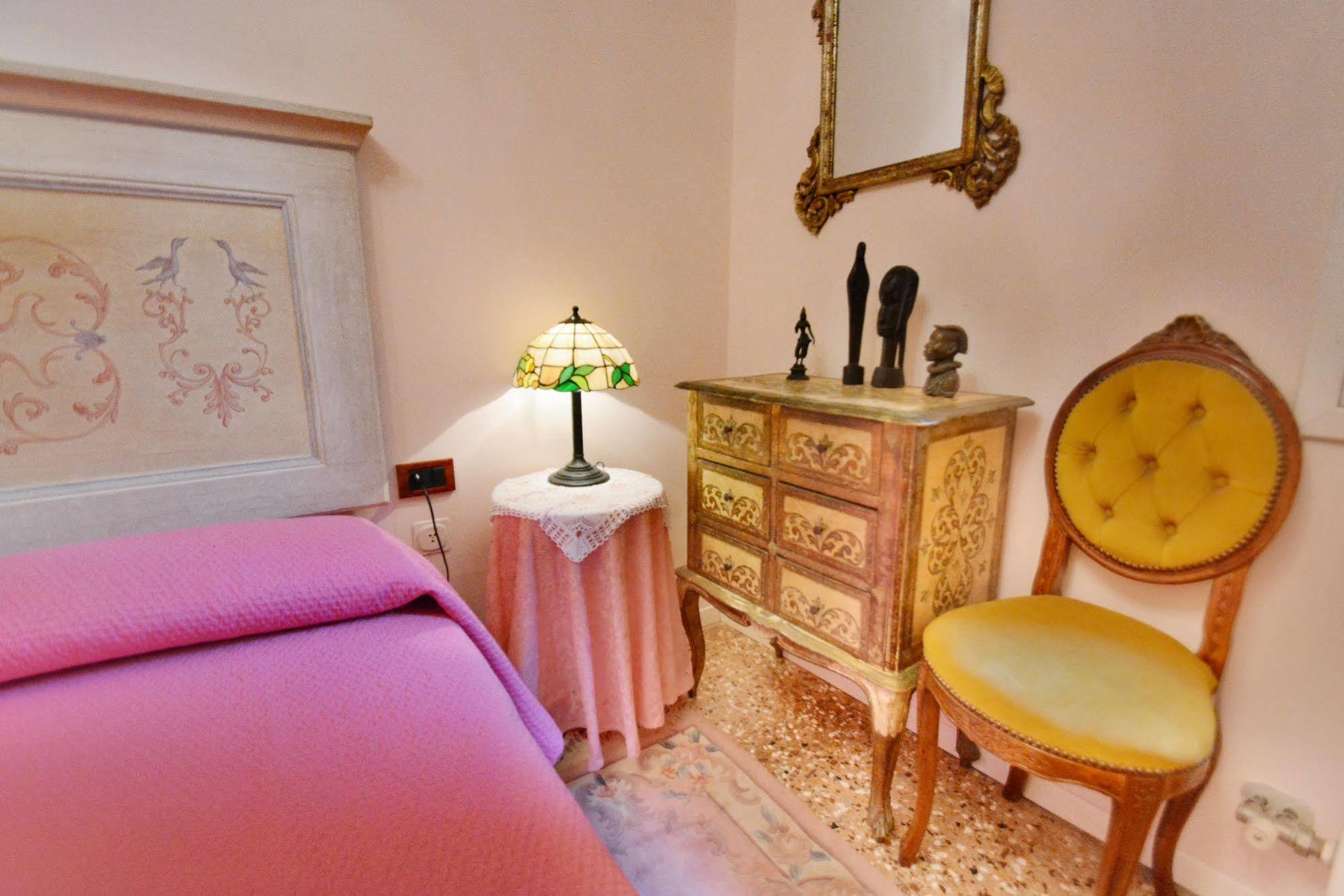 Ve.N.I.Ce. Cera Casa Del Sol Apartment Венеция Екстериор снимка