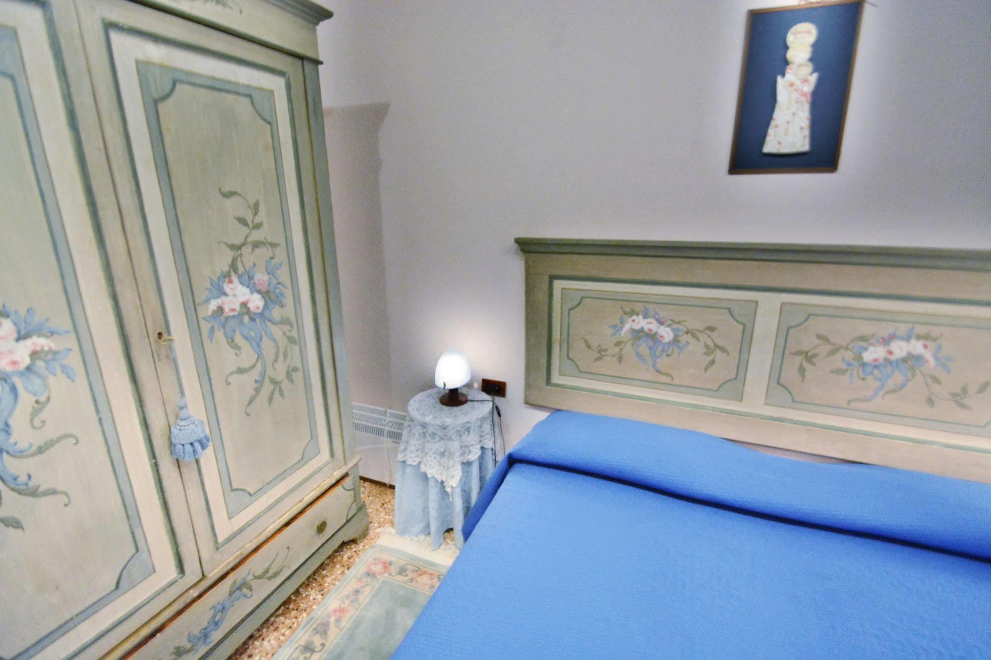 Ve.N.I.Ce. Cera Casa Del Sol Apartment Венеция Екстериор снимка