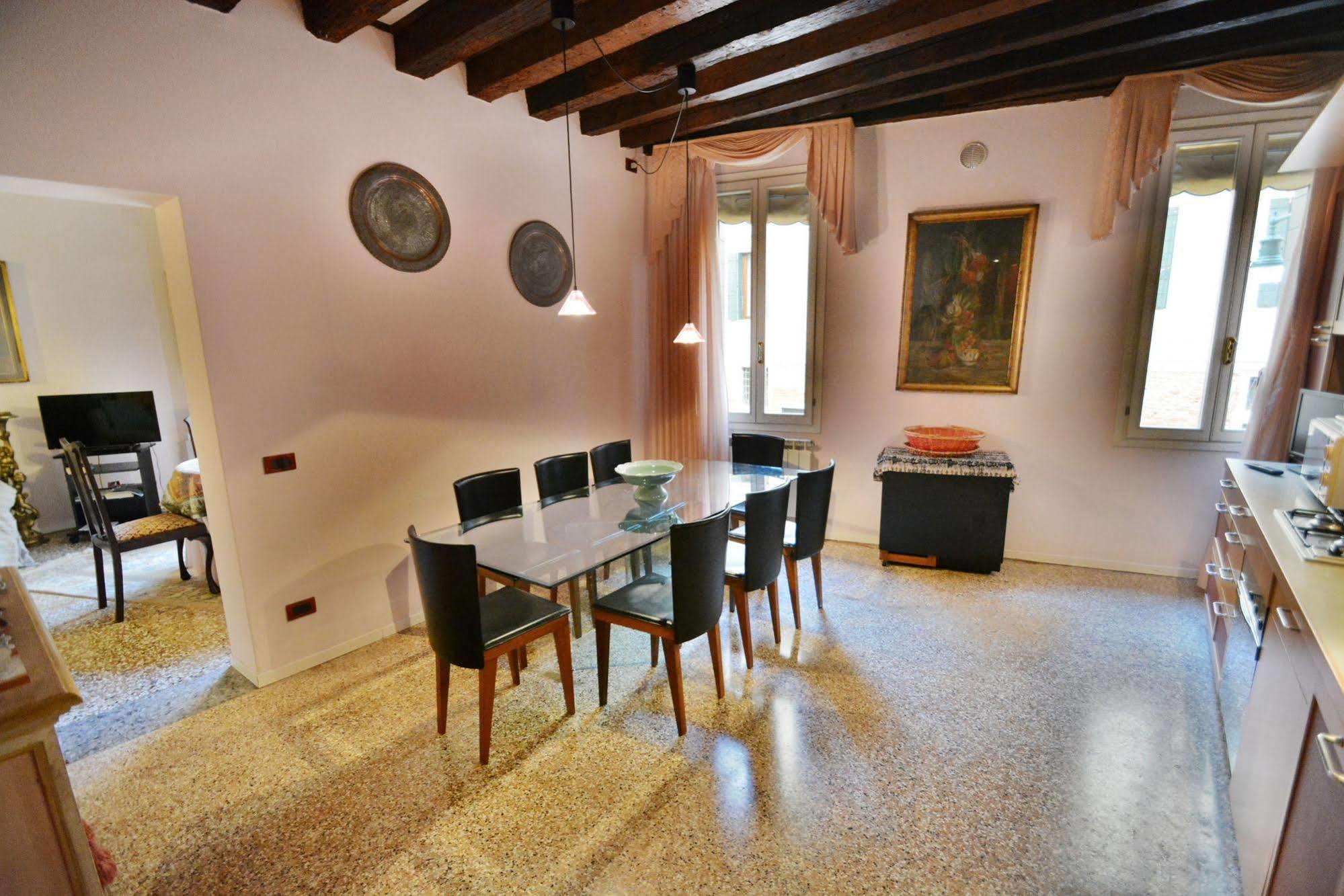 Ve.N.I.Ce. Cera Casa Del Sol Apartment Венеция Екстериор снимка